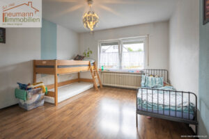 Schlafzimmer OG