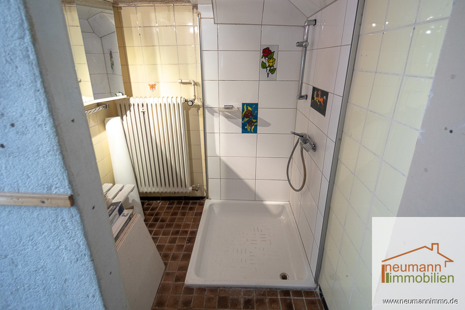 Dusche im KG