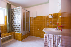 Badezimmer EG