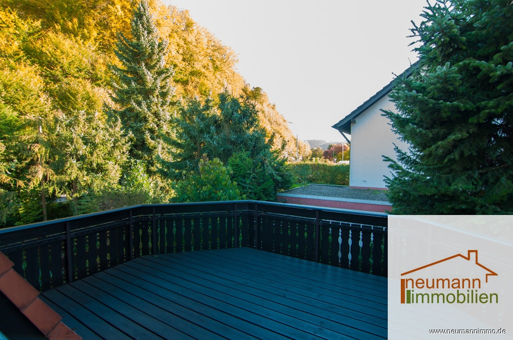 Balkon nach Hinten raus