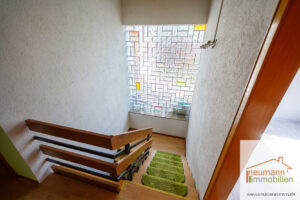 Treppe ins EG