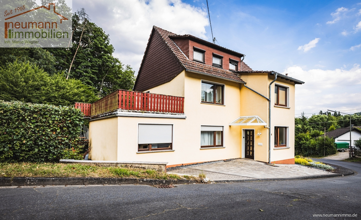 Straßenansicht