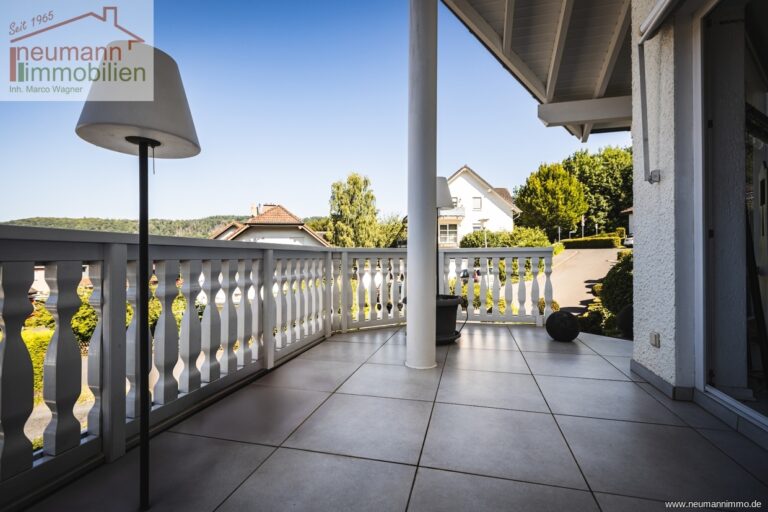 Balkon EG