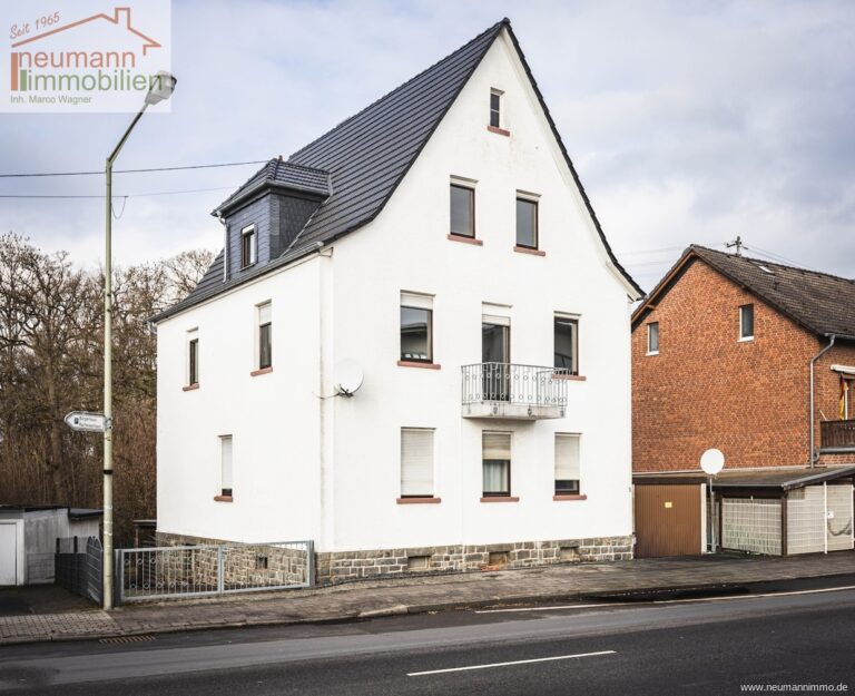 Straßenansicht