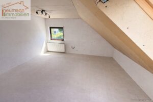 Küche Zimmer DG