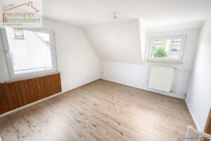 Schlafzimmer DG