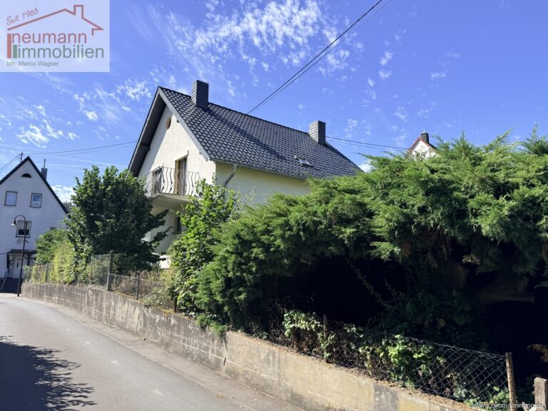 Straßenansicht