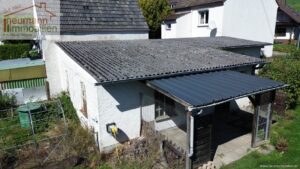 Große Werkstatt  mit angrenzender Garage